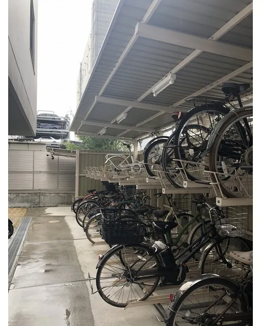Gran Casa Kiyosumi Shirakawa - Exterior - ["Bicycle", "Bicycle frame", "Bicycle wheel"]