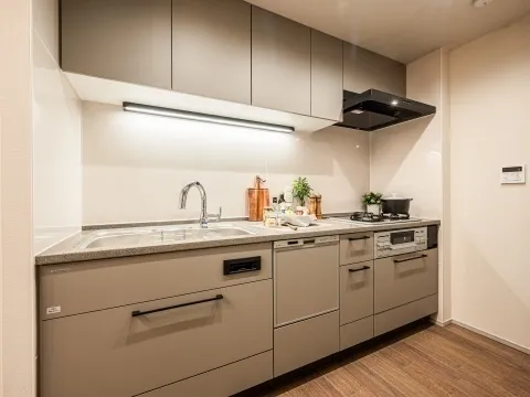 Green Oasis Akasaka - Interior - ["Kitchen", "Kitchen Appliance", "Countertop"]