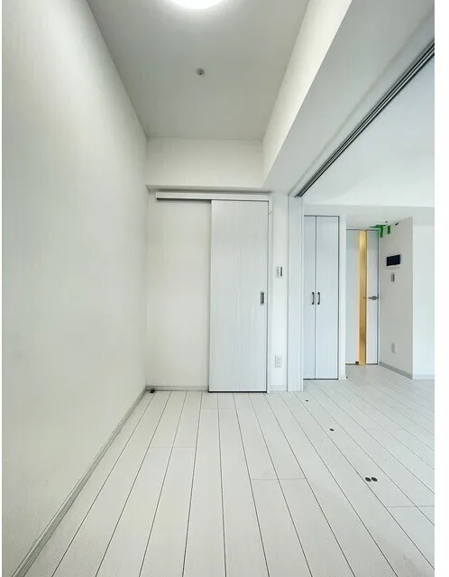 Comforia Liv Ueno - Interior - ["Flooring", "Floor", "Wood"]