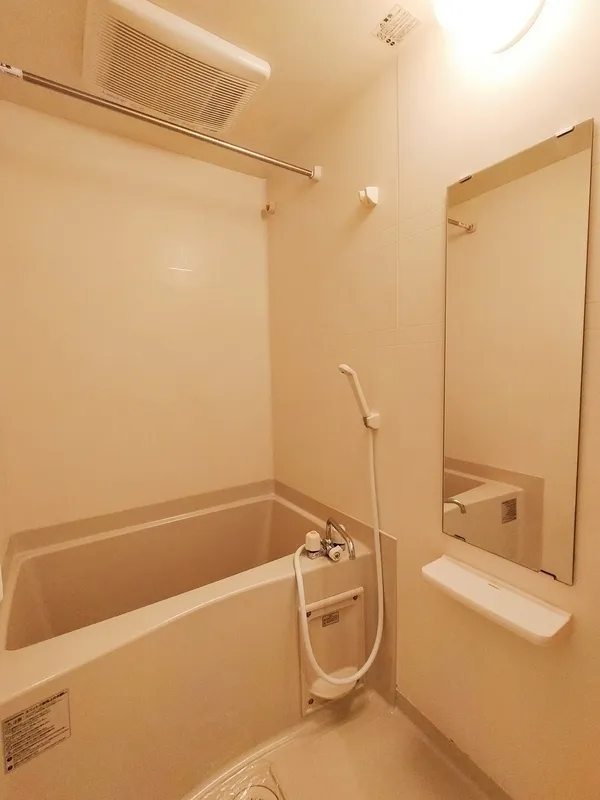 CASA BRICKS Jiyugaoka - Interior - ["Flooring", "Floor", "Interior design"]