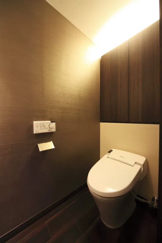 Residia Nihonashi Bagurocho 3 - Interior - ["Toilet seat", "Toilet", "Flooring"]