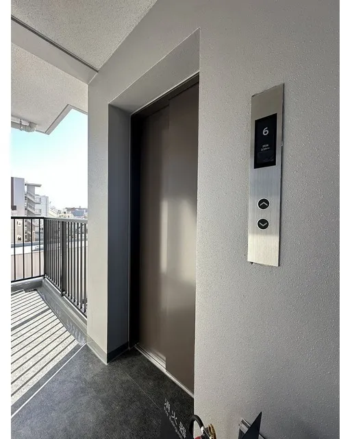 VORT Ogibashi Residence - Exterior - ["Floor", "Silver", "Tile Flooring"]