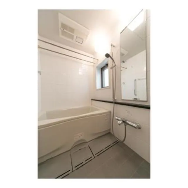 Court Luxuria Kyobashi - Interior - ["Property", "Room", "Bathroom"]