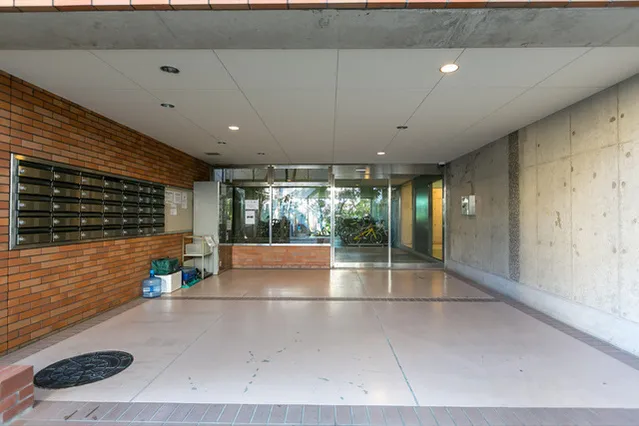 Meguro LFV - Exterior - ["Building", "Ceiling", "Architecture"]