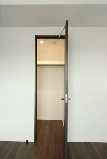 Sanheim Yukigaya Otsuka - Interior - ["Wood", "Product", "Property"]