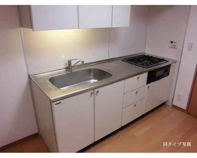 Comforia Ginza East - Interior - ["Kitchen Sink", "Kitchen", "Major appliance"]