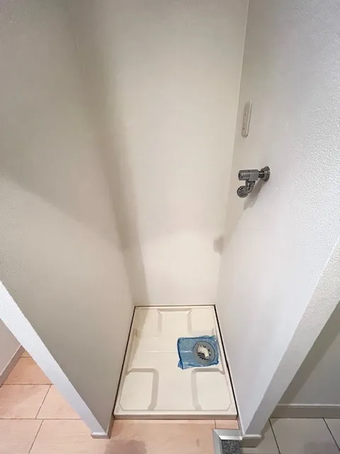 RESIDIA Kamiochiai - Interior - ["Floor", "Flooring", "Tile Flooring"]