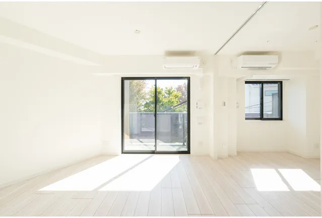 Comforia Liv Bunkyo Gokokuji - Interior - ["Flooring", "Floor", "Ceiling"]
