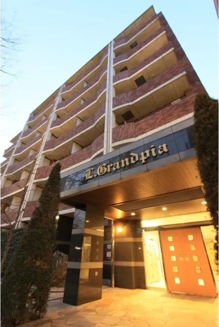 El Grampia - Exterior - ["Property", "Building", "Architecture"]