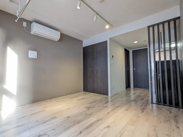 Regaland Meguro - Interior - ["Wood", "Fixture", "Hall"]