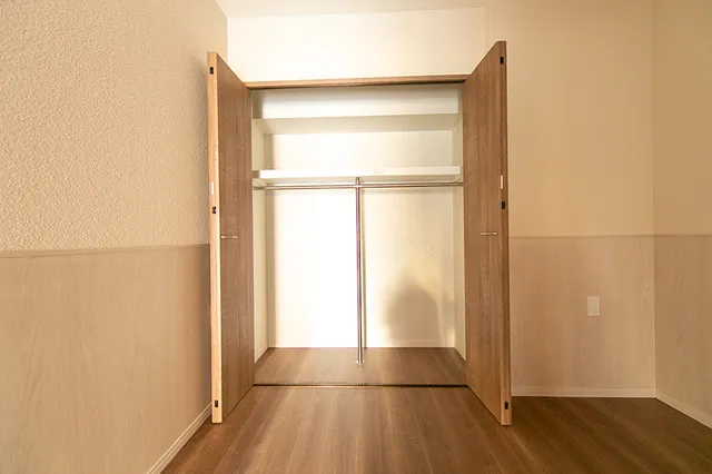 Maison De Takaya - Interior - ["Flooring", "Floor", "Wood"]