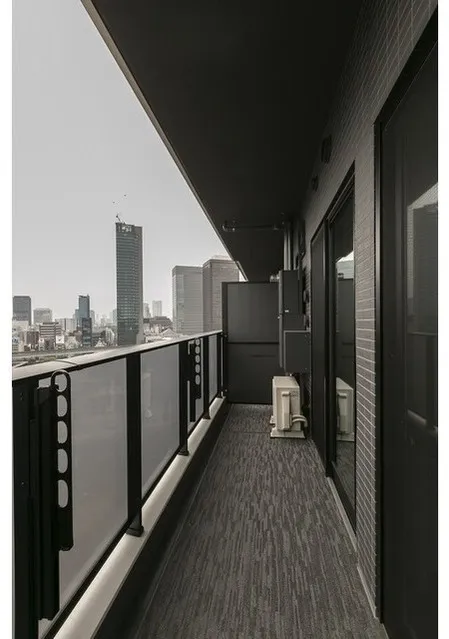 Tokyo Port City Takeshiba Residence Tower - Interior - ["Apartment", "High-rise building", "Balcony"]