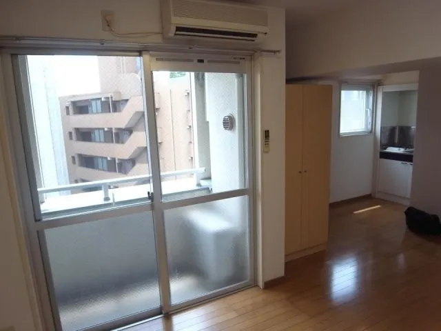 Owl Square - Interior - ["Flooring", "Floor", "Interior design"]
