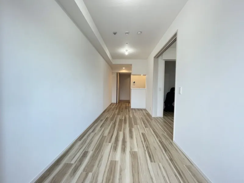Crevia Rigze Kamata Nishi - Interior - ["Flooring", "Floor", "Wood flooring"]