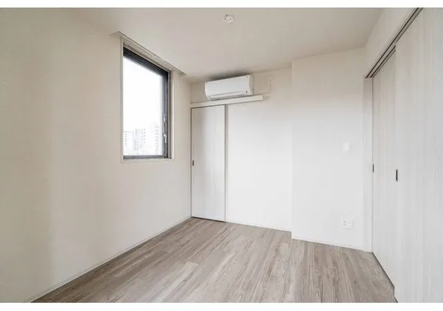 LUMIEC HONCHO EAST - Interior - ["Floor", "Flooring", "Apartment"]