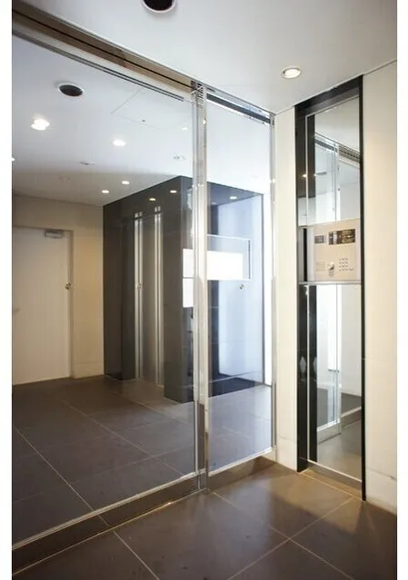 Minami Ikebukuro Residence - Exterior - ["Flooring", "Floor", "Door"]