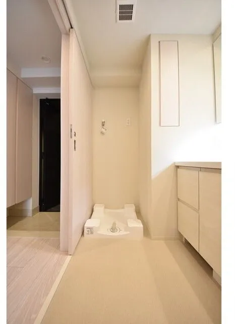 343 Residence Shinagawa (Open Residence) - Interior - ["Floor", "Flooring", "Wall"]