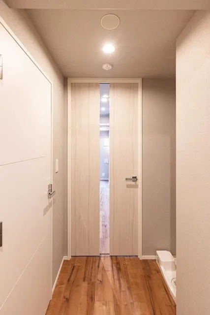 La Perla Takanawa - Interior - ["Fixture", "Building", "Wood"]