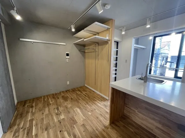 Apice Meguro - Interior - ["Building", "Cabinetry", "House"]