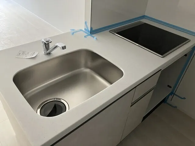El Sereno Yokohama - Interior - ["Sink", "Kitchen Sink", "Plumbing fixture"]