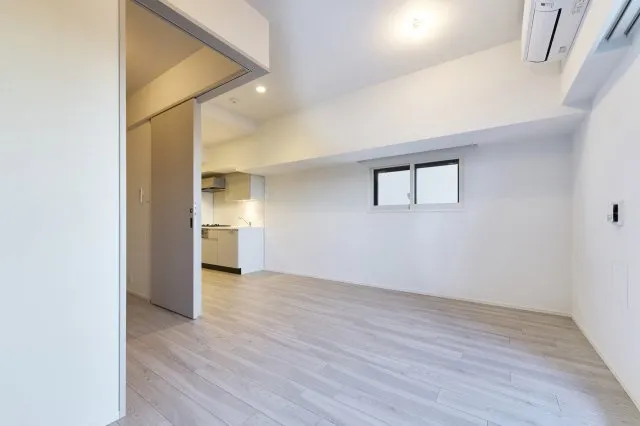 Proud Flat Kinshicho West - Interior - ["Flooring", "Floor", "Ceiling"]