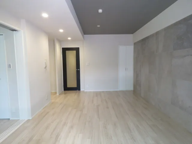 Castalia Meguro - Interior - ["Building", "Door", "Wood"]