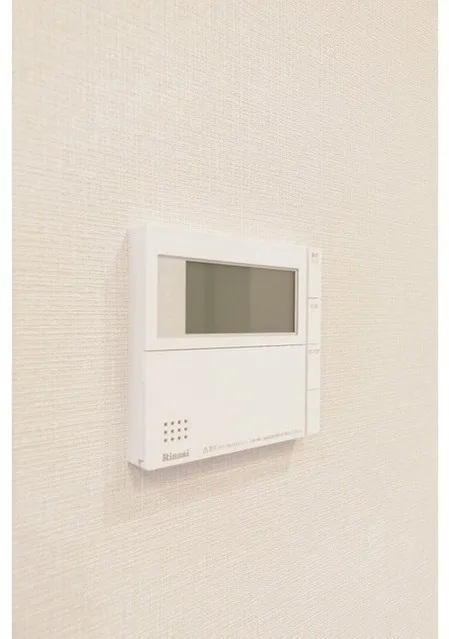 Presagio - Interior - ["Technology", "Wall plate", "Electronic device"]