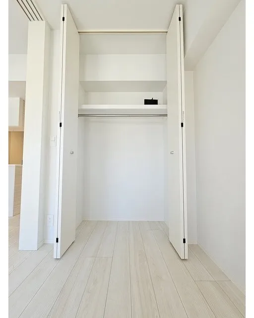 AIFLAT Yoyogi Uehara - Interior - ["Flooring", "Wood", "Floor"]