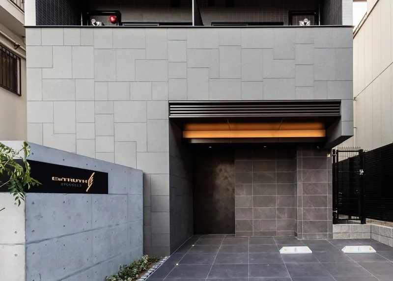 Estrus Ryogoku II - Other - ["Composite material", "Concrete", "Commercial building"]