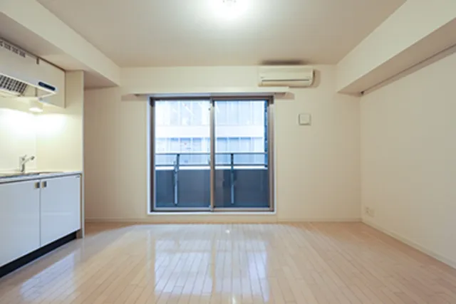 City Current Otemachi - Interior - ["Property", "Cabinetry", "Fixture"]