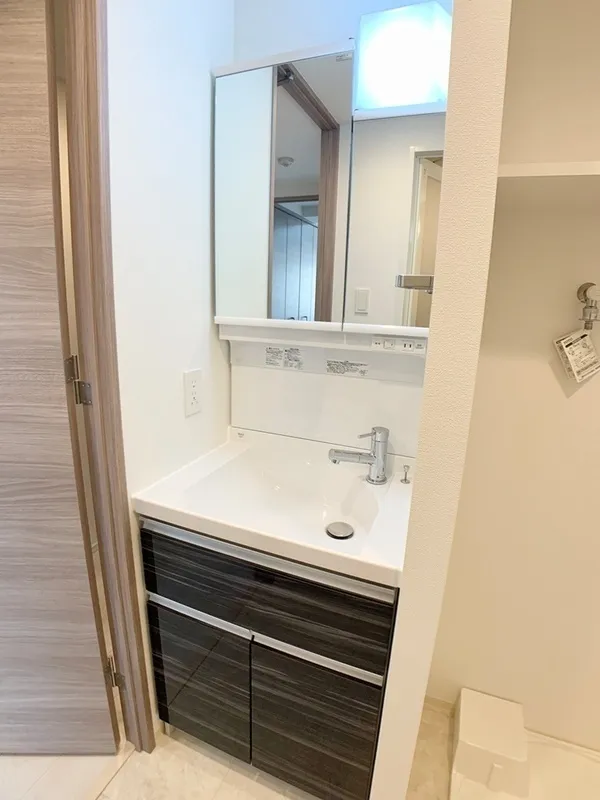 Gran Casa Sumiyoshi - Interior - ["Apartment", "Floor", "Plumbing fixture"]