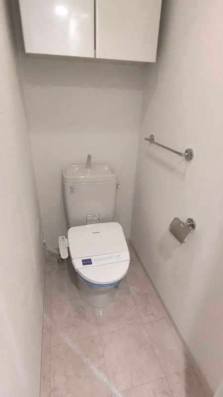 Residia Shinkawa  - Interior - ["Toilet seat", "Toilet", "Plumbing fixture"]