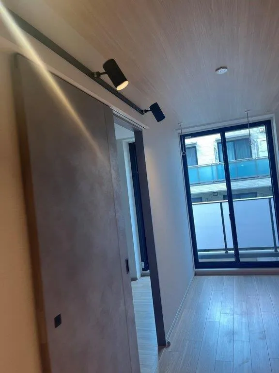 Blanchiesta Meguro Chuocho - Interior - ["Ceiling", "Interior design", "Flooring"]
