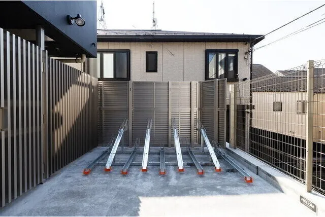 Composite Shinagawa Kanekoyama - Other - ["Composite material", "Gate", "Metal"]
