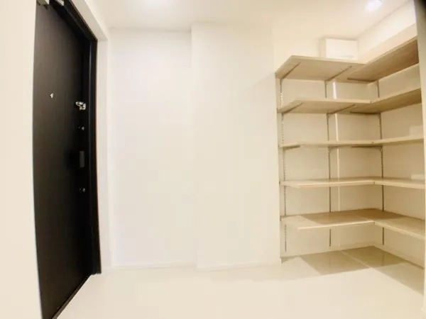 Brillia Ist Shibuya Honmachi - Interior - ["Building", "Shelf", "Wood"]