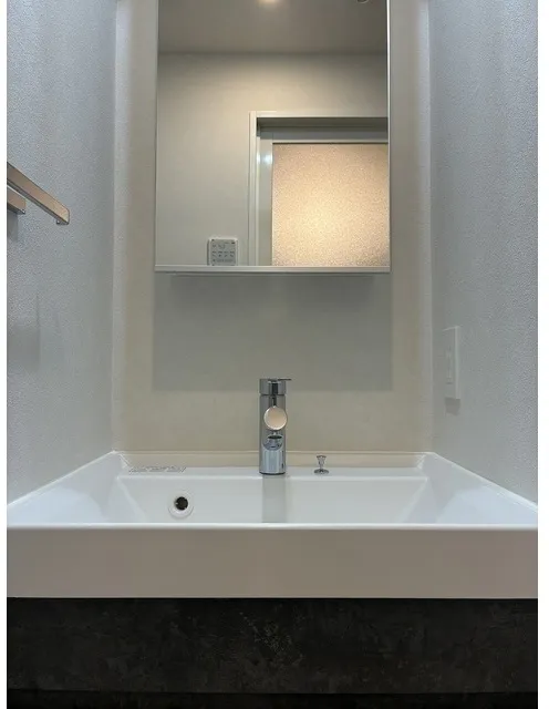 VORT Ogibashi Residence - Interior - ["Wall", "Plumbing fixture", "Flooring"]