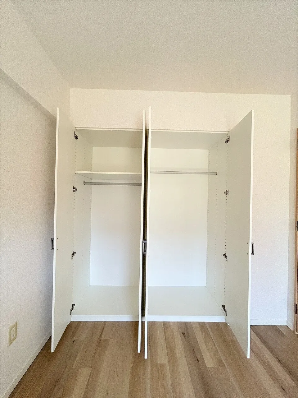 Esty Maison Toyosu Residence - Interior - ["Flooring", "Wood", "Floor"]