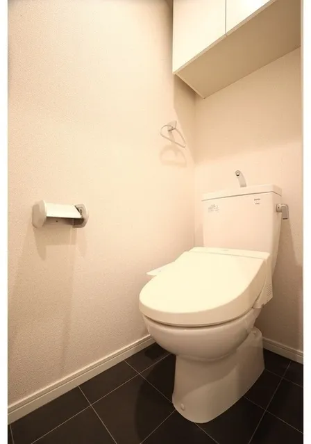 Orchid Residence Itabashi - Interior - ["Toilet seat", "Toilet", "Plumbing fixture"]