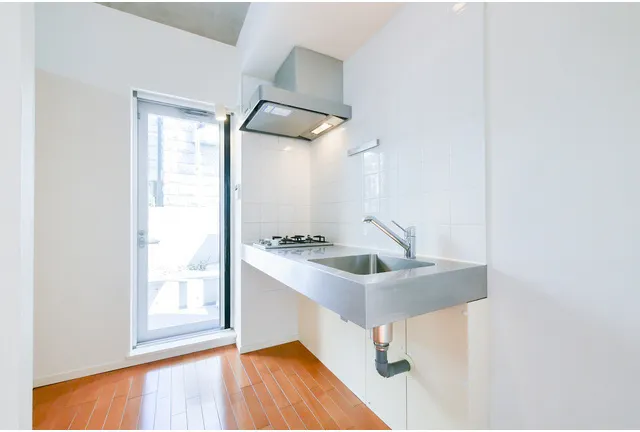 Prime Urban Meguro Gakugei Daigaku - Interior - ["Plumbing fixture", "Sink", "Home"]