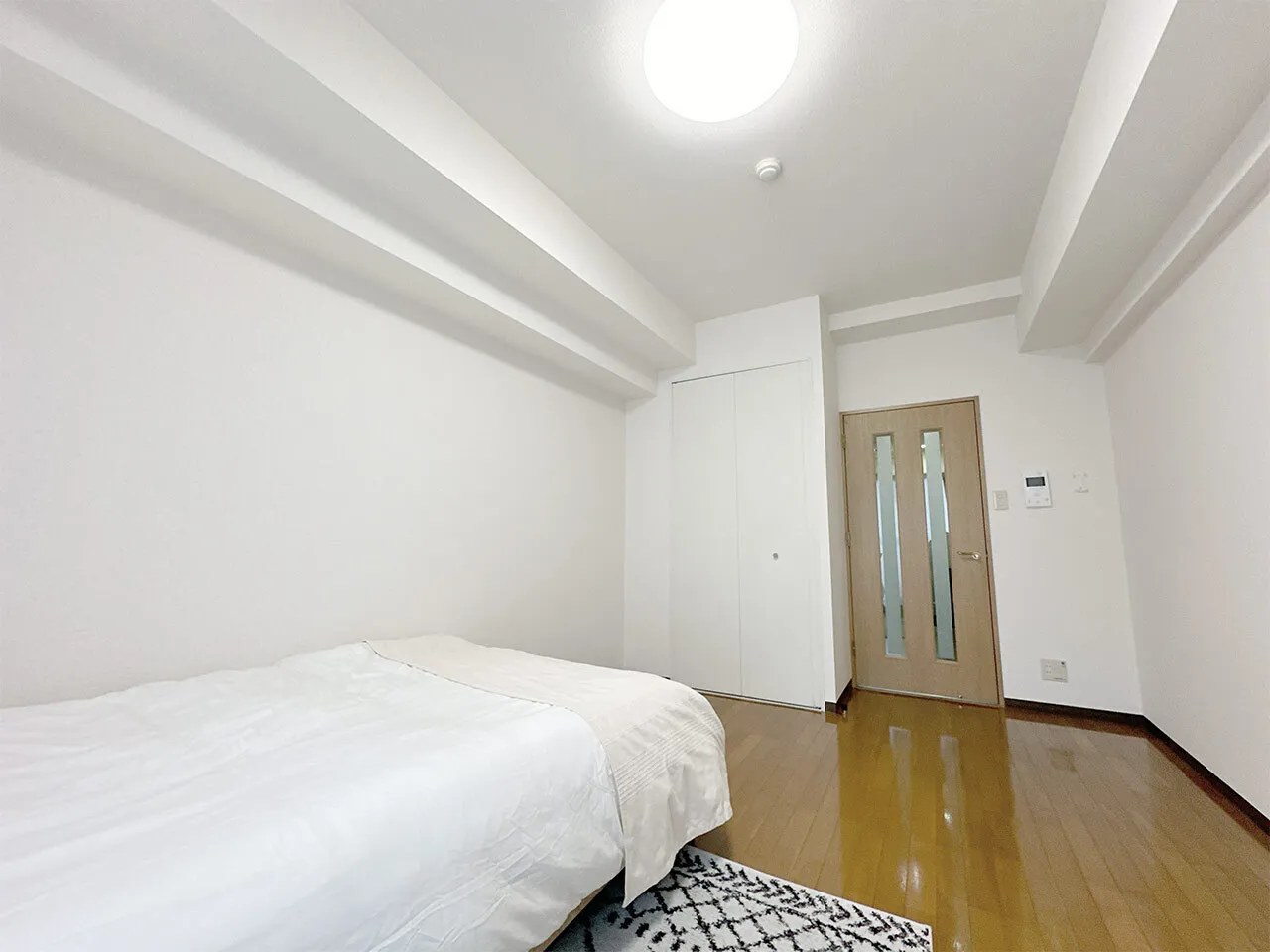 Mynavi STAY Flumen Meguro - Interior - ["Flooring", "Floor", "Ceiling"]