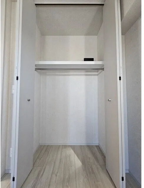 AIFLAT Yoyogi Uehara - Interior - ["Wood", "Flooring", "Floor"]