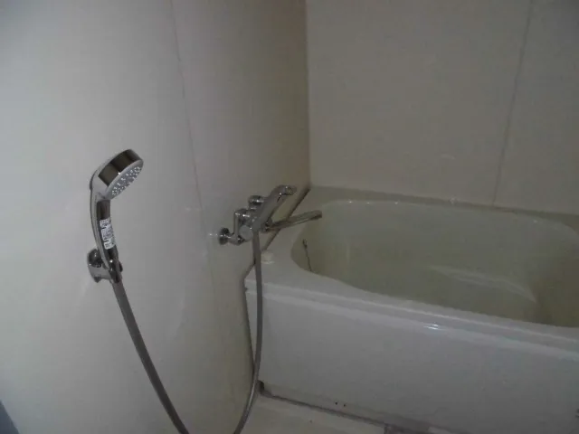 Trinity Shibaura - Interior - ["Plumbing fixture", "Bathroom", "Plumbing"]