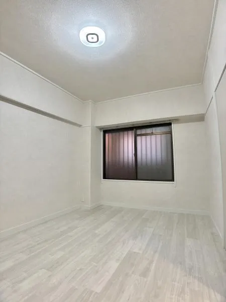 Sharm K. Casa - Interior - ["Flooring", "Wood", "Ceiling"]