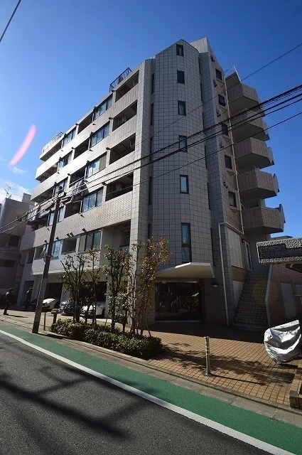 SOCIETY EBARA-NAKANOBU - Exterior - ["Condominium", "High-rise building", "Brutalist architecture"]