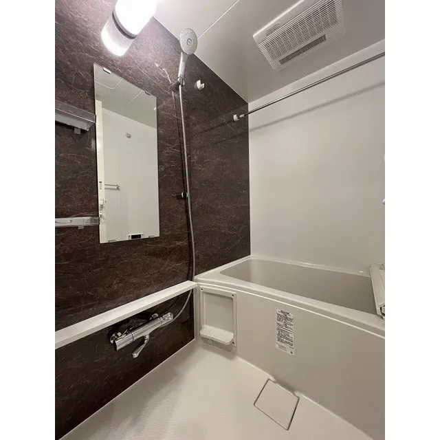 Comforia Live Kiba - Interior - ["Building", "House", "Interior design"]