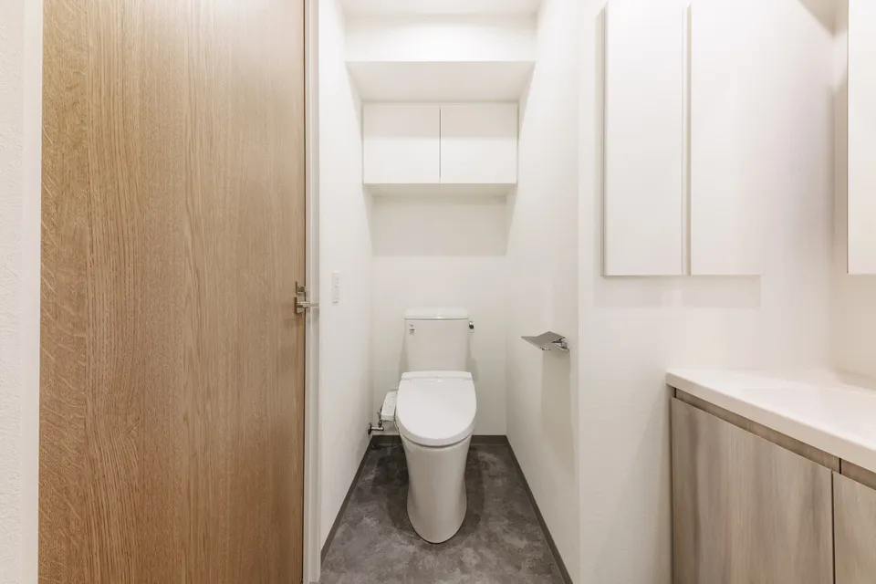 Hmlet Kinshicho II - Interior - ["Flooring", "Wall", "Floor"]
