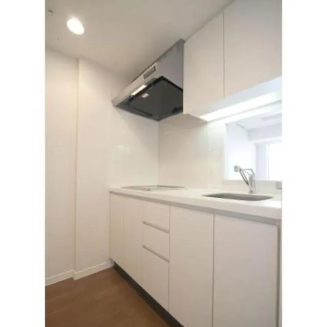Park Axis Toyosu - Interior - ["Cabinetry", "Countertop", "Sink"]