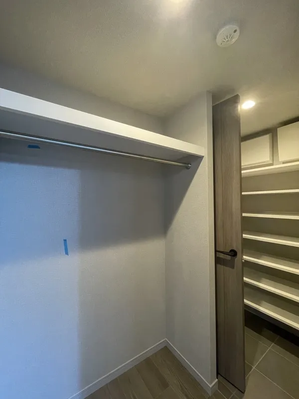 Lumiec Suite Ebisu - Interior - ["Wood", "Ceiling", "Flooring"]