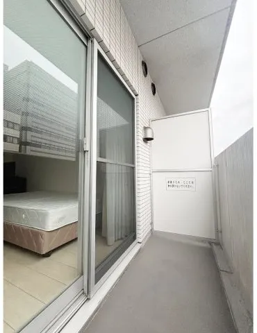 In Front Of Prair Douk Kiba Station - Interior - ["Floor", "Flooring", "Ceiling"]