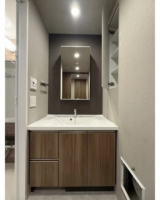 Wellis Urban Sumiyoshi West - Interior - ["Flooring", "Interior design", "Floor"]